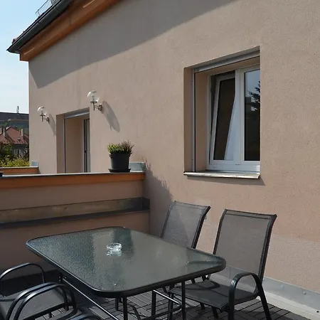 Apartman Podoli Apartament *